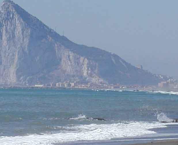 aguas-turbias-en-surfcasting